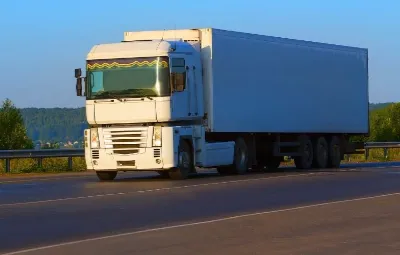 İzmir ile Genç Arası Öğrenci Eşyası Taşıma